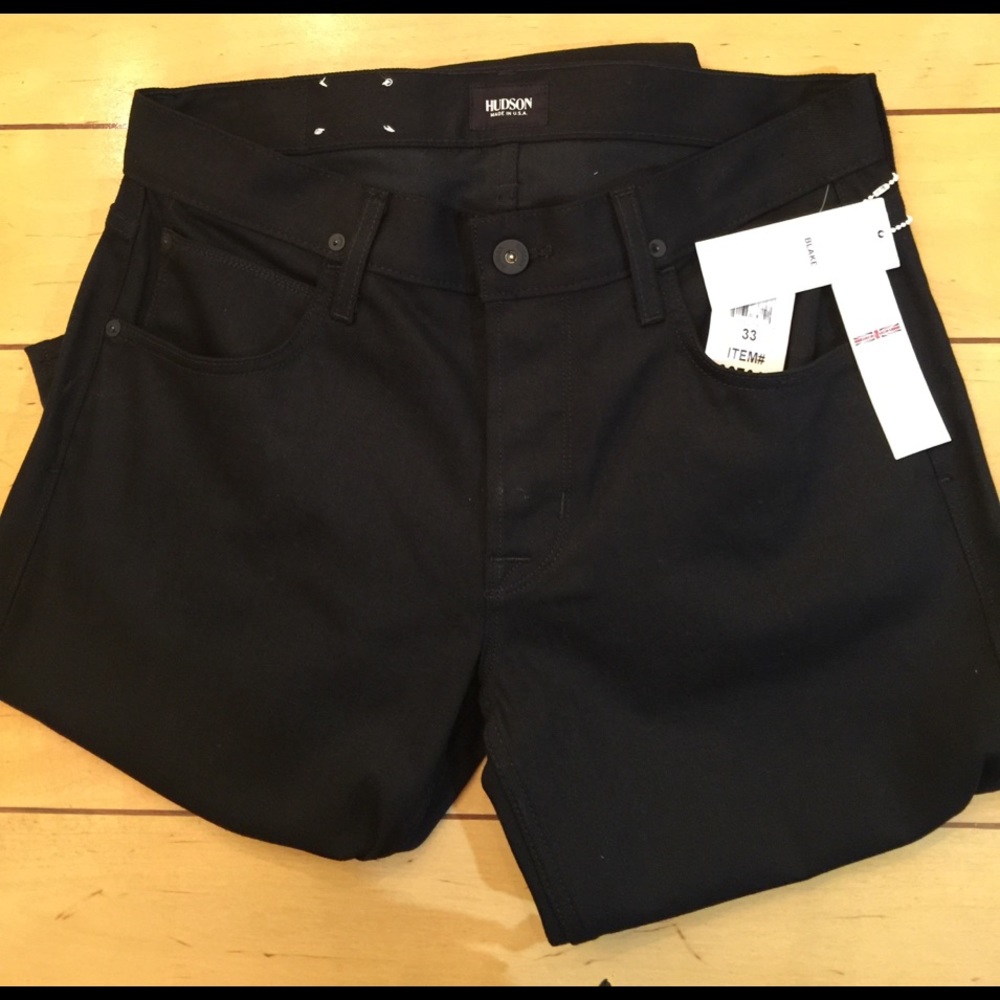 '' SOLD ''HUDSON Slim Straight.