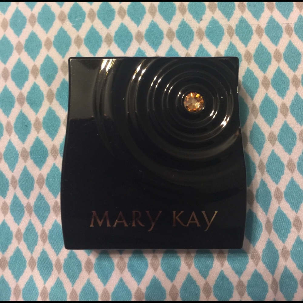Mary Kay Make Up Holder