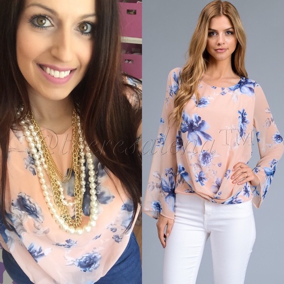 🎉Host Pick 5/27🎉LAST ONE!!Elegant Floral Blouse - Picture 2 of 2