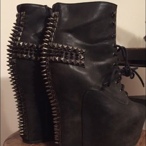 Woman's Cross Spike Jeffrey Campbell's