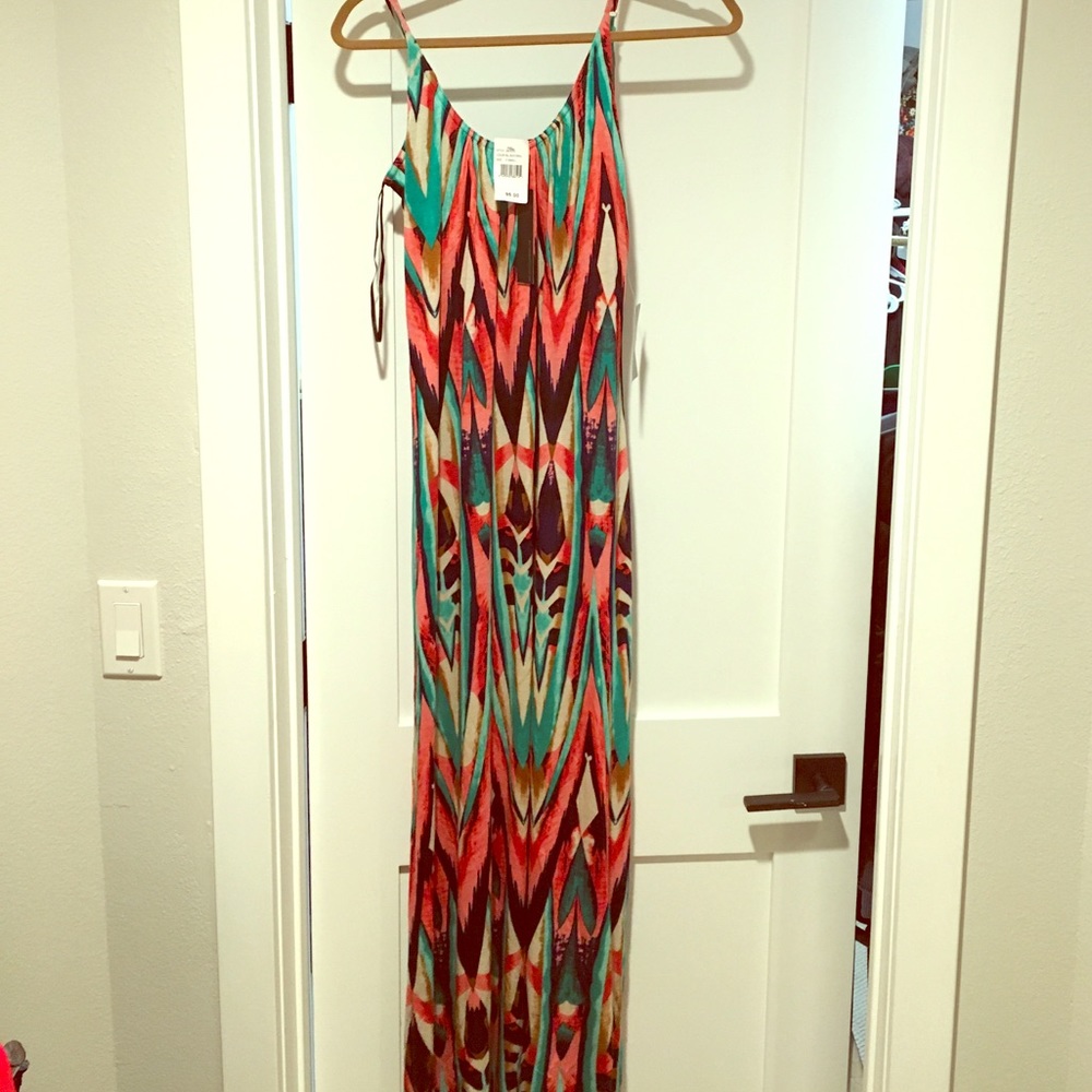 Felicity and coco maxi dress