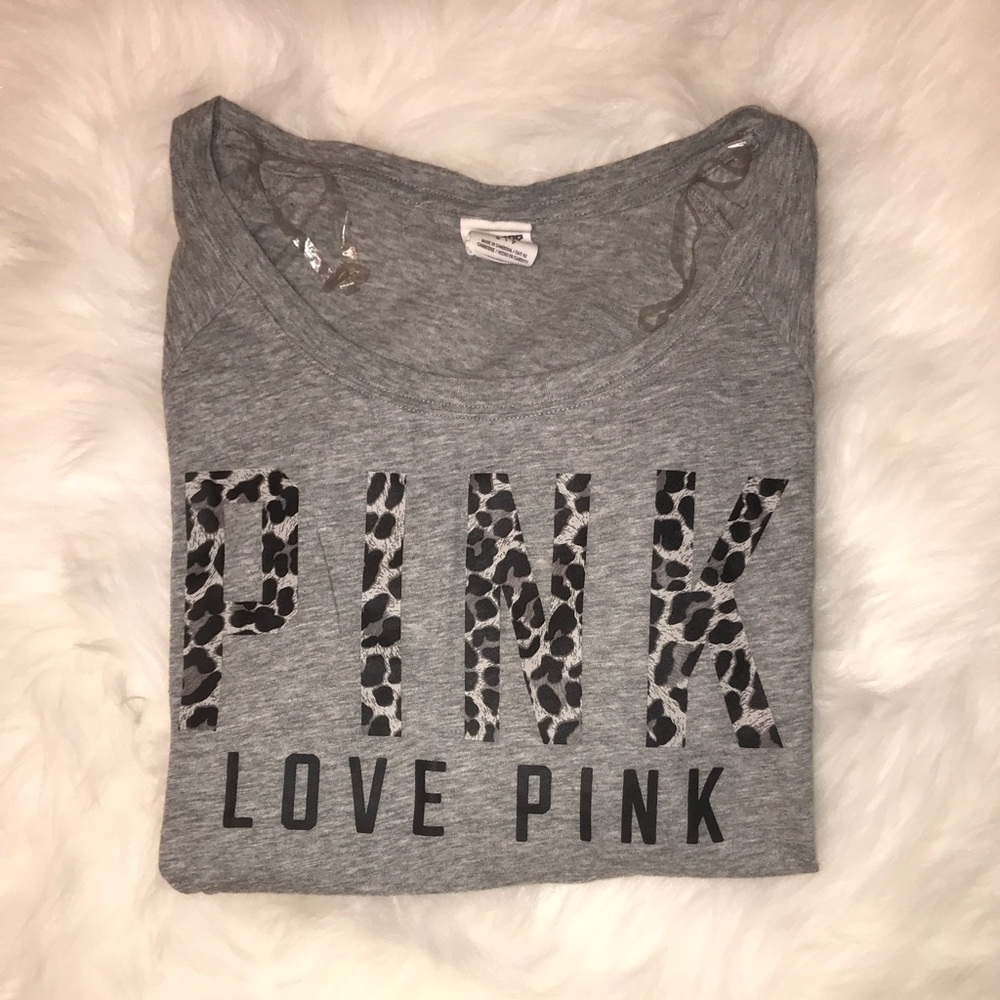 VS long sleeve shirt ✨