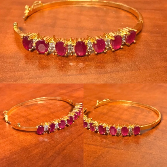 Bracelet - Picture 1 of 1