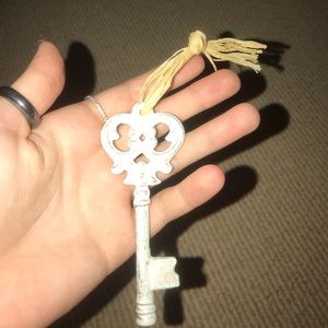 Room decor white key