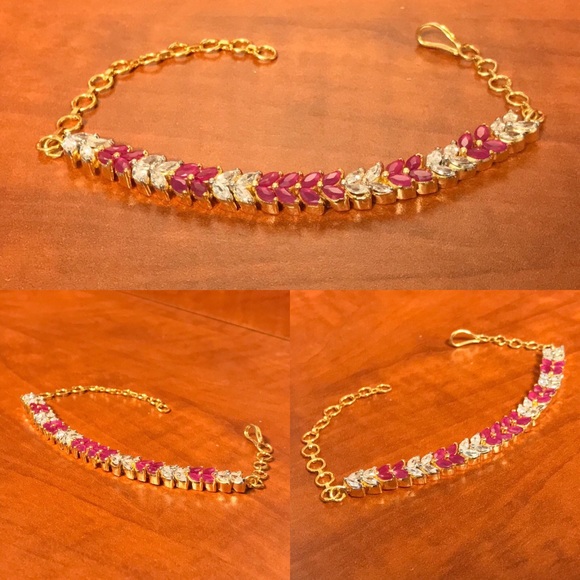 Bracelet - Picture 1 of 1