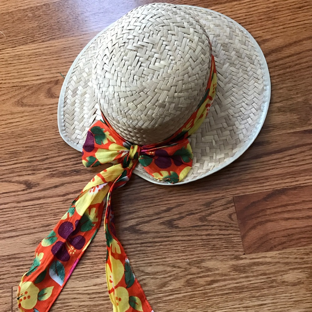 New Straw Beach Hat!