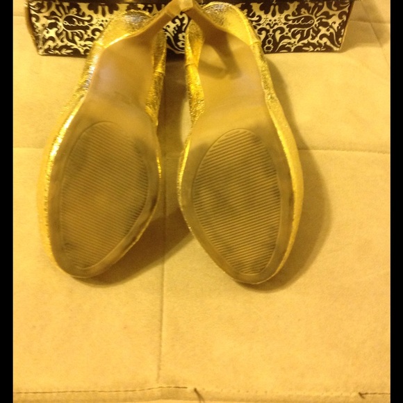 Platforms - Picture 3 of 3