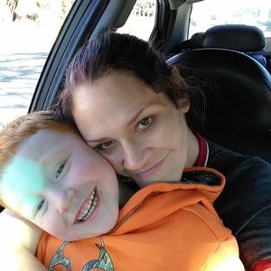 Meet your Posher, April