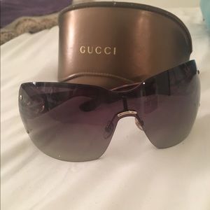 Authentic Gucci sunglasses! Style #2797