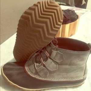 Sorel Out n About Boots in Gray