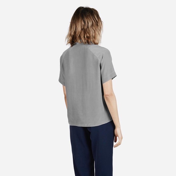 SOLDThe Silk Short-Sleeve – Everlane - Picture 3 of 7