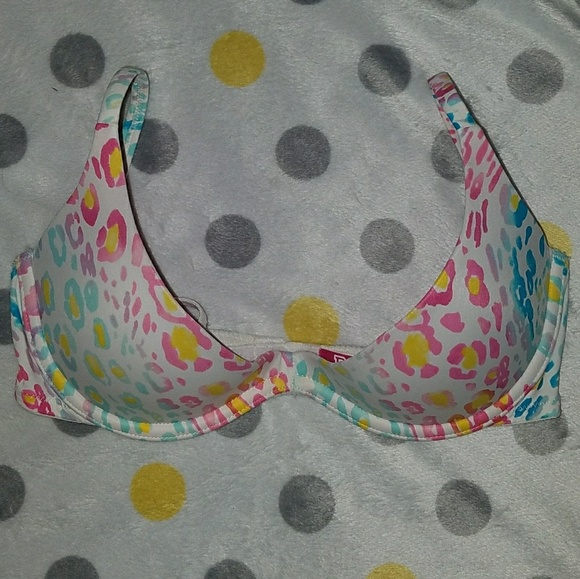 PINK VS 32B BRA - Picture 2 of 5