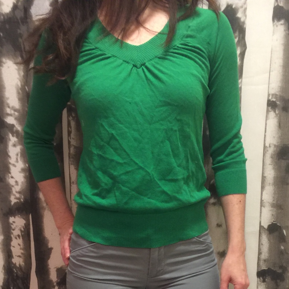 Banana Republic V-neck green sweater; XS