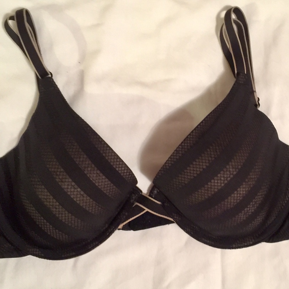 34B Bra - Picture 2 of 4