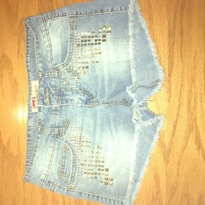 L.e.i. Ashley Lowrise, short-shorts.