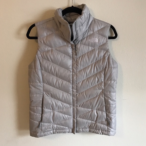 north face silver vest