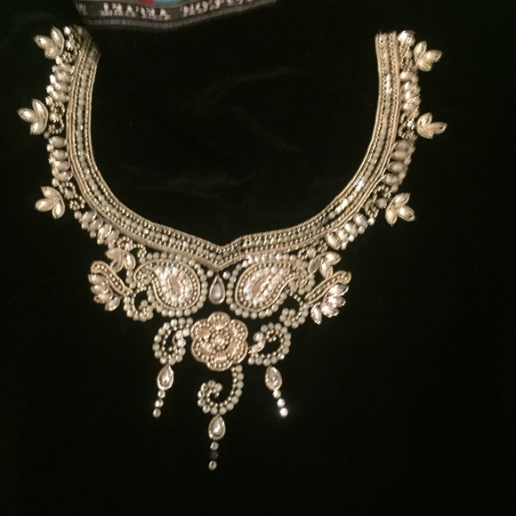 Black and white saree - Picture 5 of 5