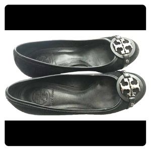 Suede Chunky Heel Black Pumps