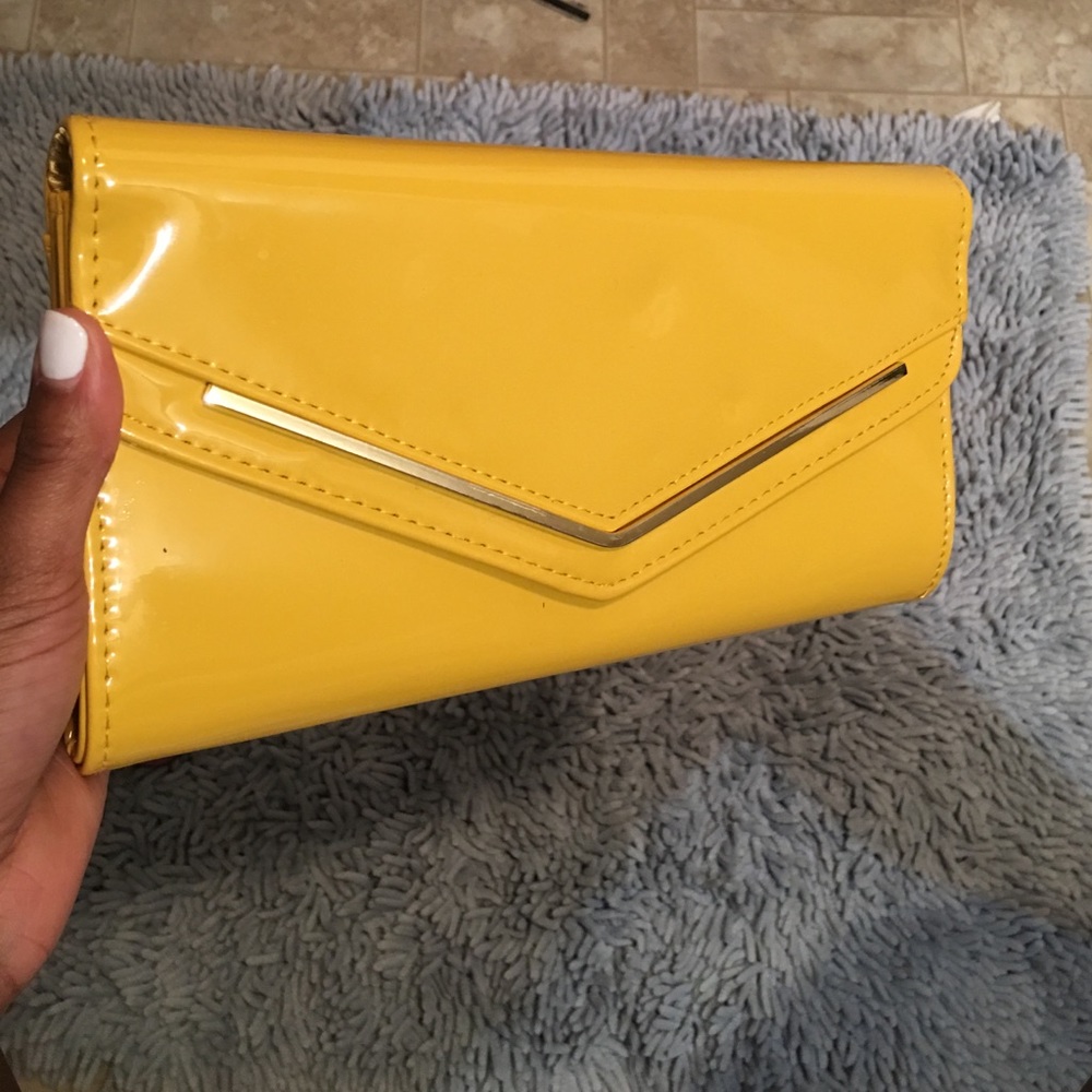 Aldo yellow clutch
