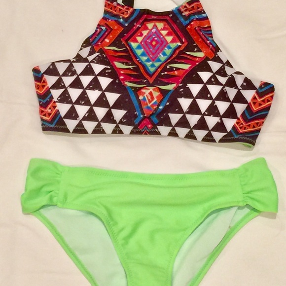 2017 Sexy Bikinis with push up pad - Picture 1 of 2