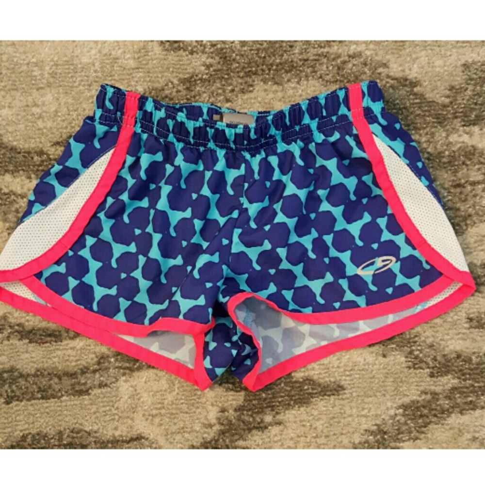Sports shorts 4/5