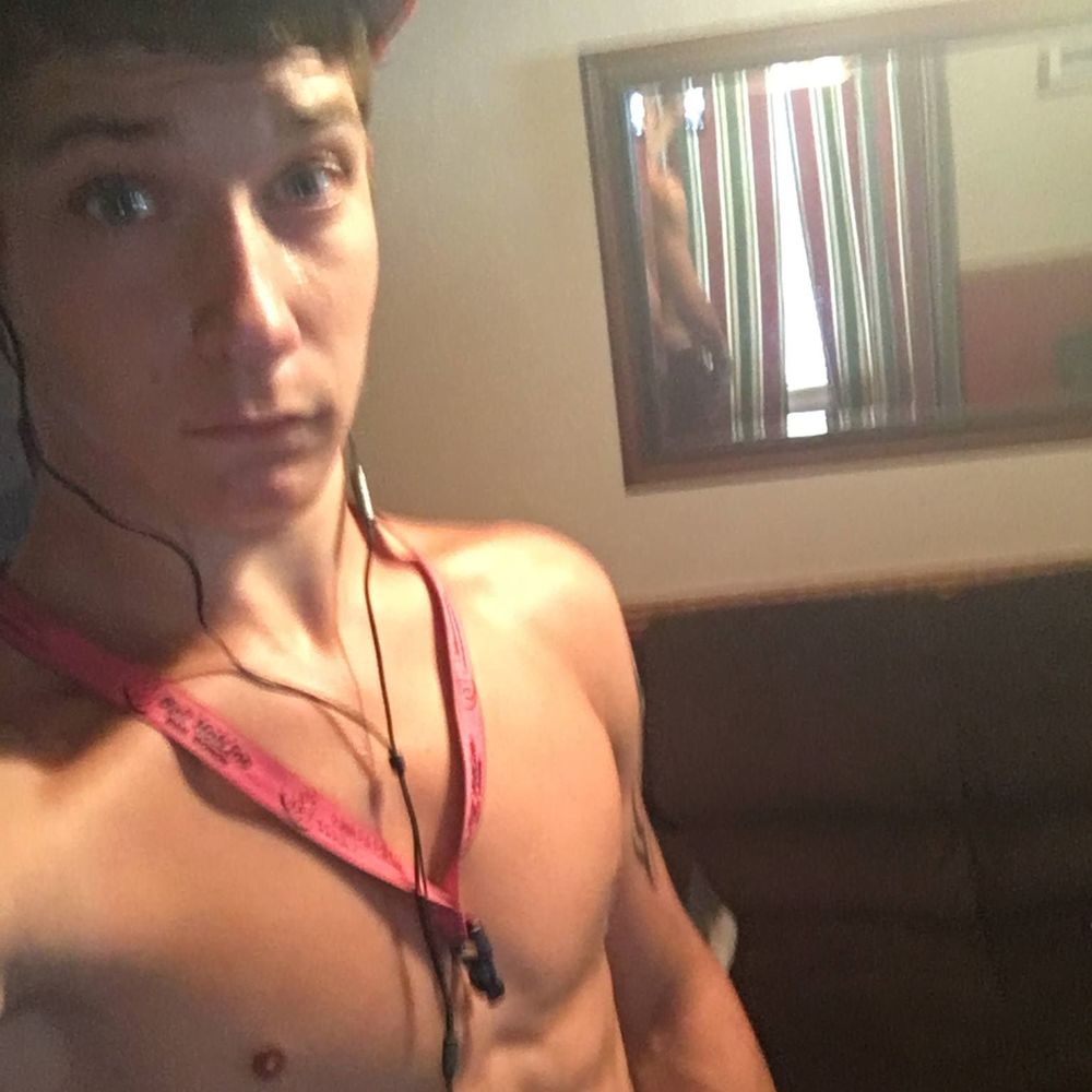 Meet your Posher, Tyler