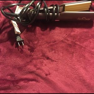 Brand new hair crimper WITHOUT BOX