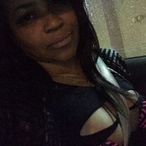 Meet your Posher, Nina