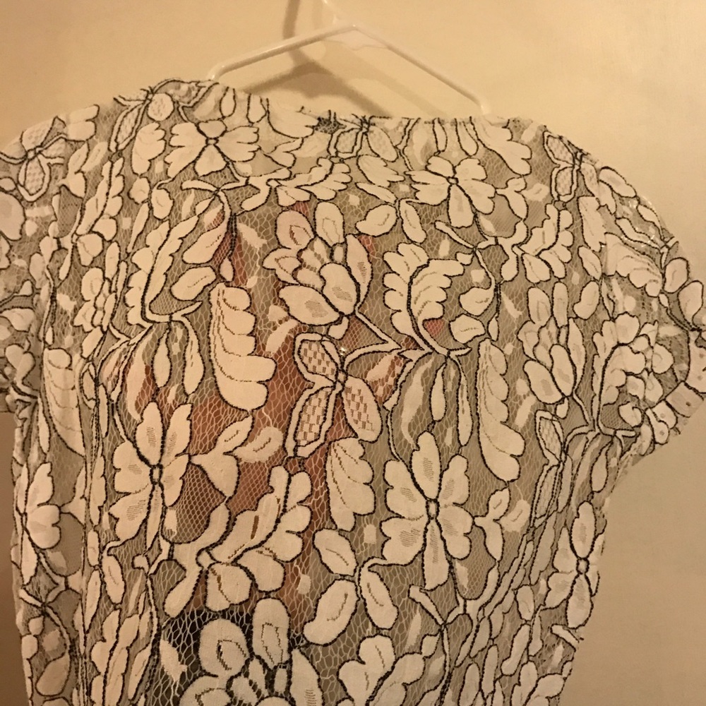 Zara lace Crop Top - Picture 3 of 4