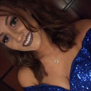 Meet your Posher, Mackenzie