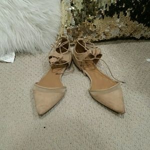 Nude Flats