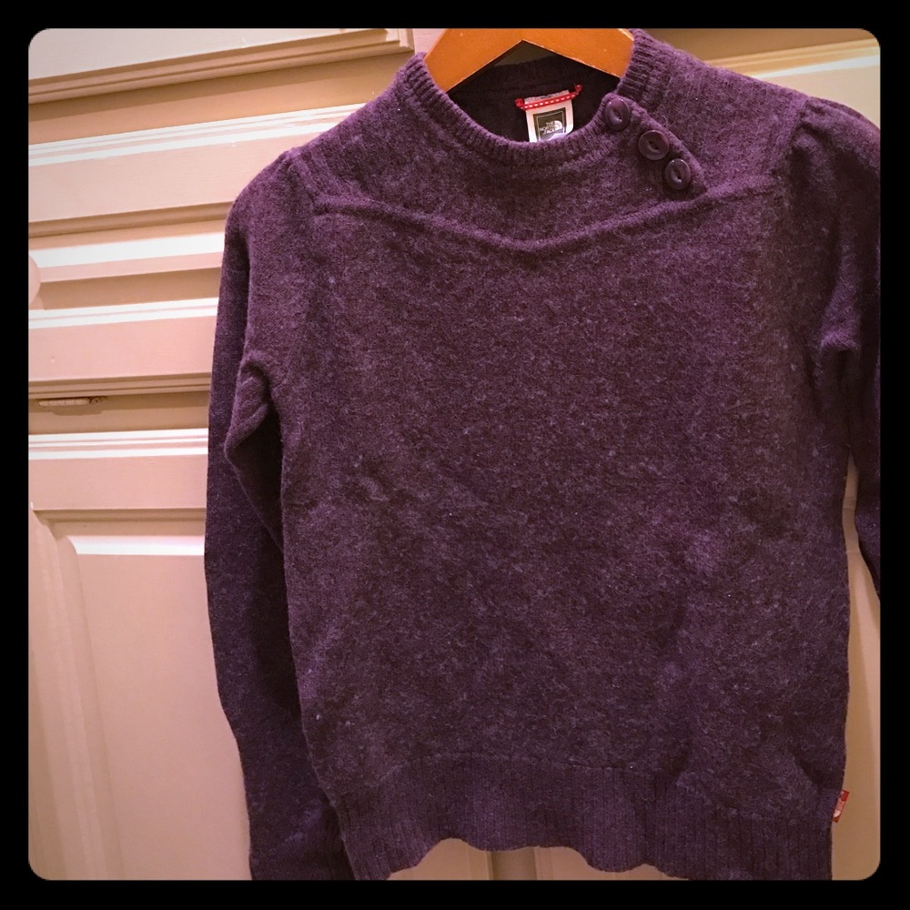 NorthFace Sweater