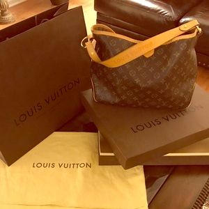 LV Monogram Delightful PM.