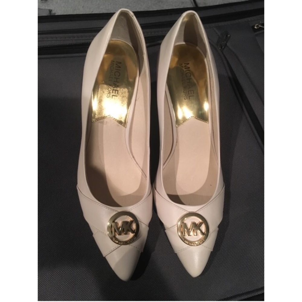 Michael Kors Pumps