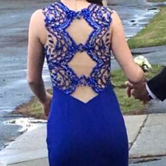 Prom Dress - Picture 2 of 4