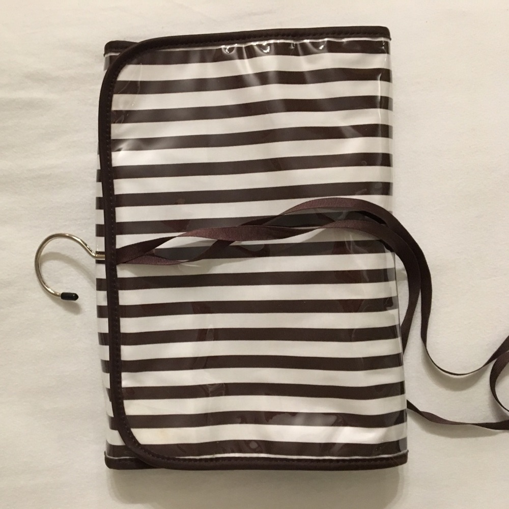 Henri Bendel Jewelry Travel case