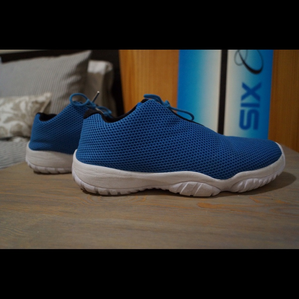 Almost brand new Jordan shoes