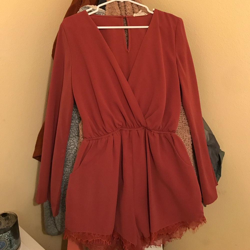 very cute long sleeve dress romper