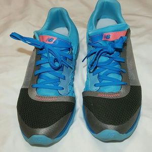 New Balance Rev Lite