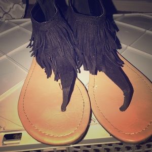 Fringe sandals. Fit 7 &7.5