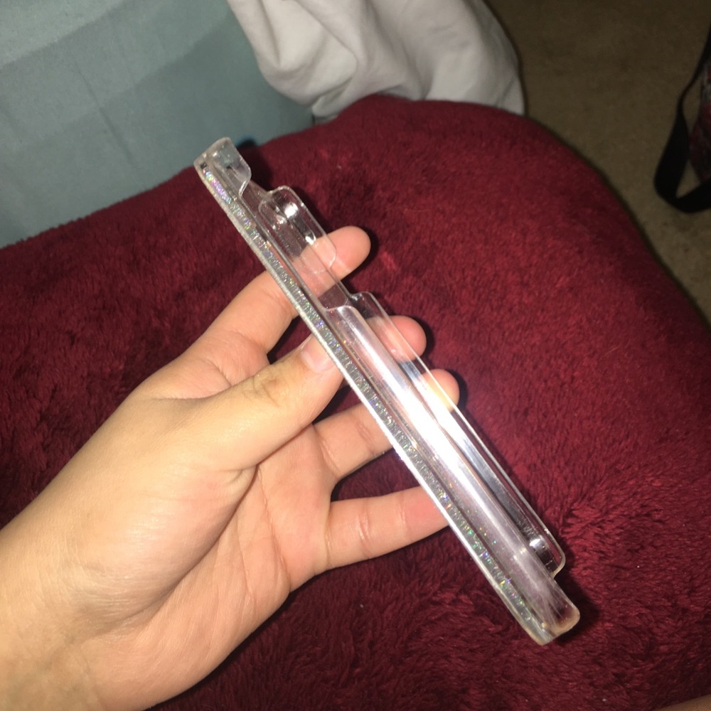cute silver glitter case - Picture 3 of 3
