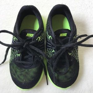 Nike Toddler Boys Black + Neon Green Sneakers