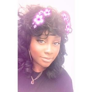 Meet your Posher, Camille