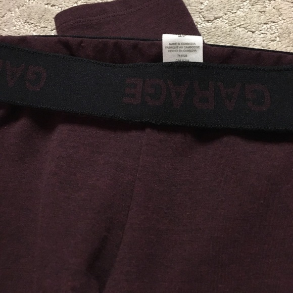 Maroon Leggings - Picture 2 of 3