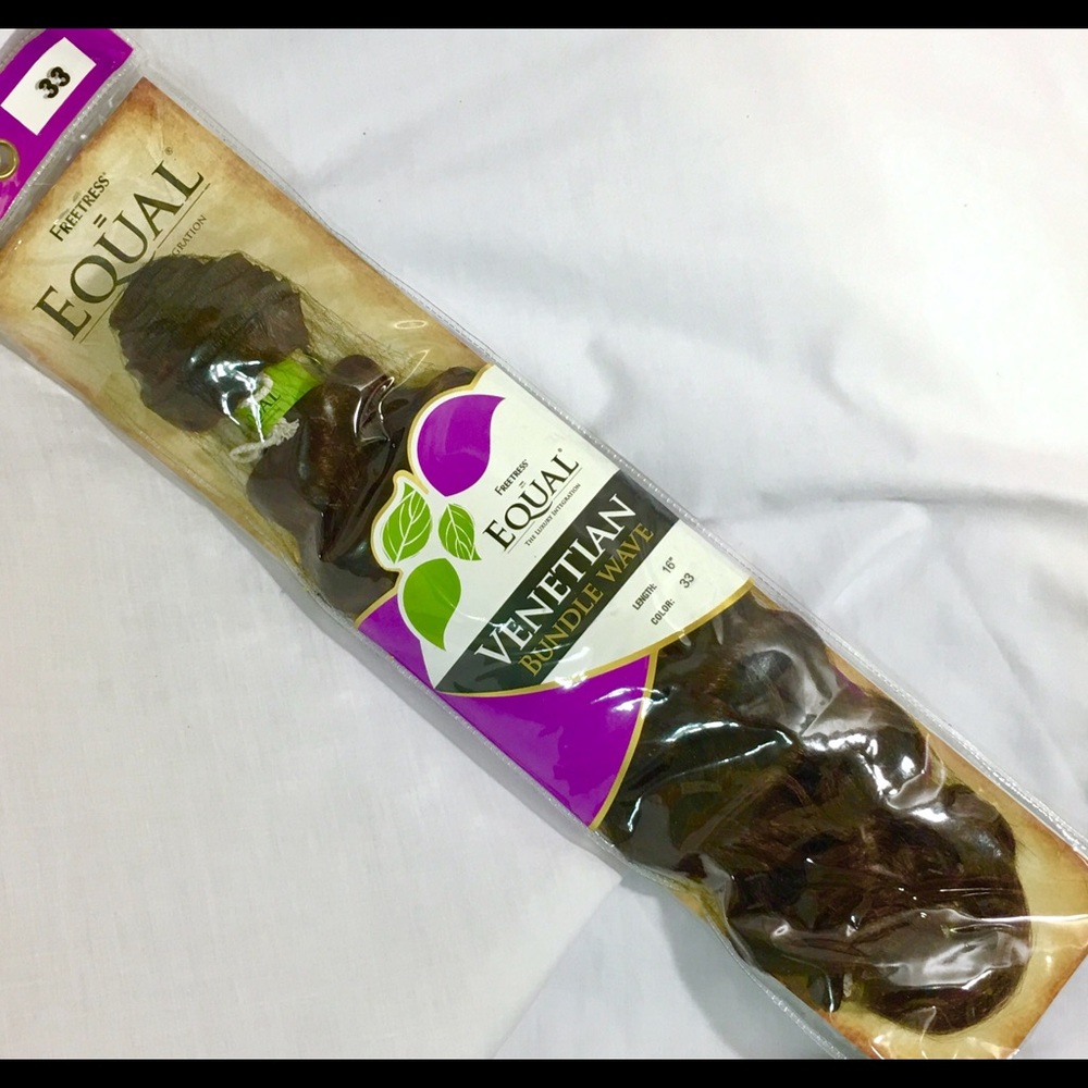 16" Venetian Bundle Wave -Freetress Equal