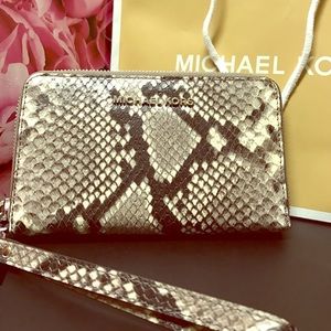 SALE: Michael Kors Wristlet & Phone Case