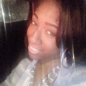 Meet your Posher, Shaneka