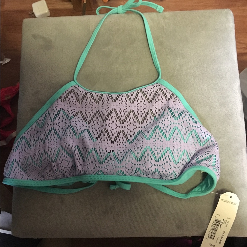Halter bikini top