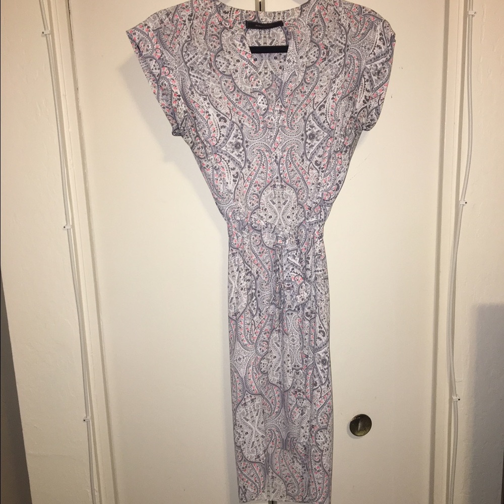 BCBC shirt dress. Waist tie with three button top