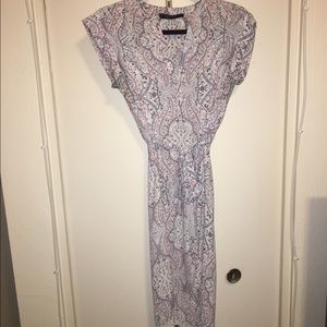 BCBC shirt dress. Waist tie with three button top